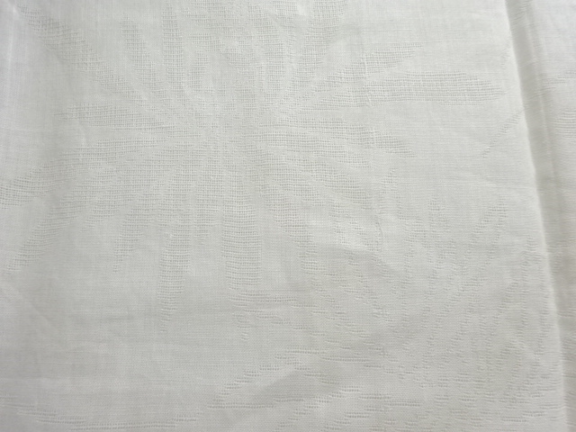  アンティーク　本麻透かし織　芝草に菊模様長襦袢